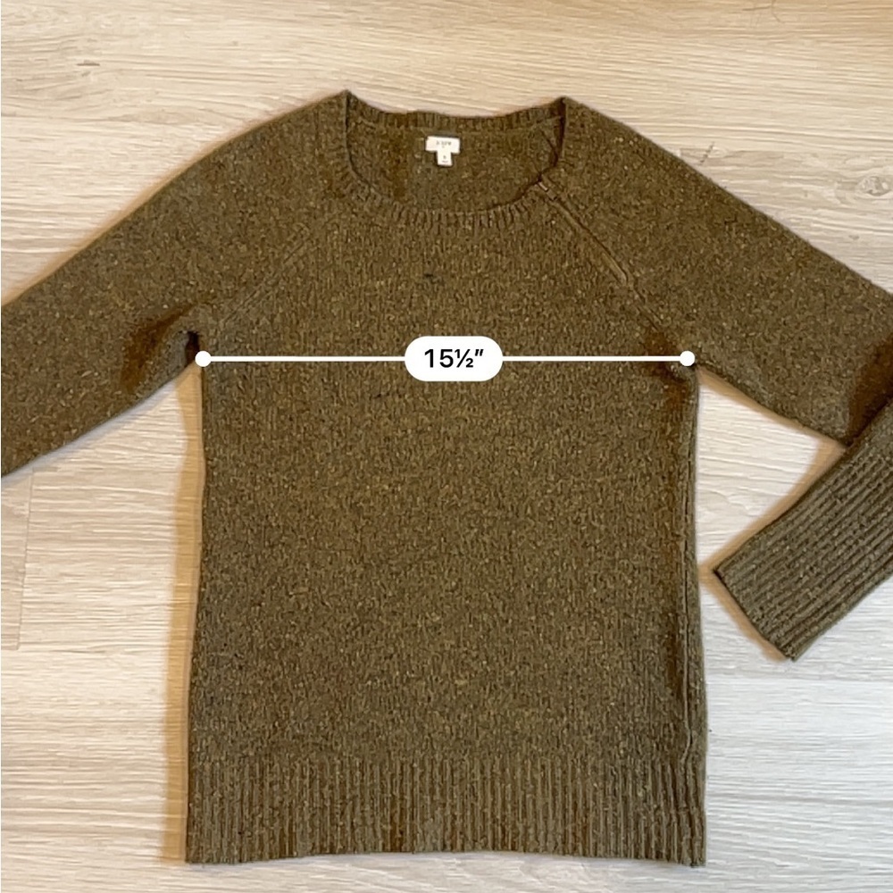 J. Crew Women's Olive Green Lambs Wool Sweater with Shoulder Zipper Detail - S - Picture 6 of 8